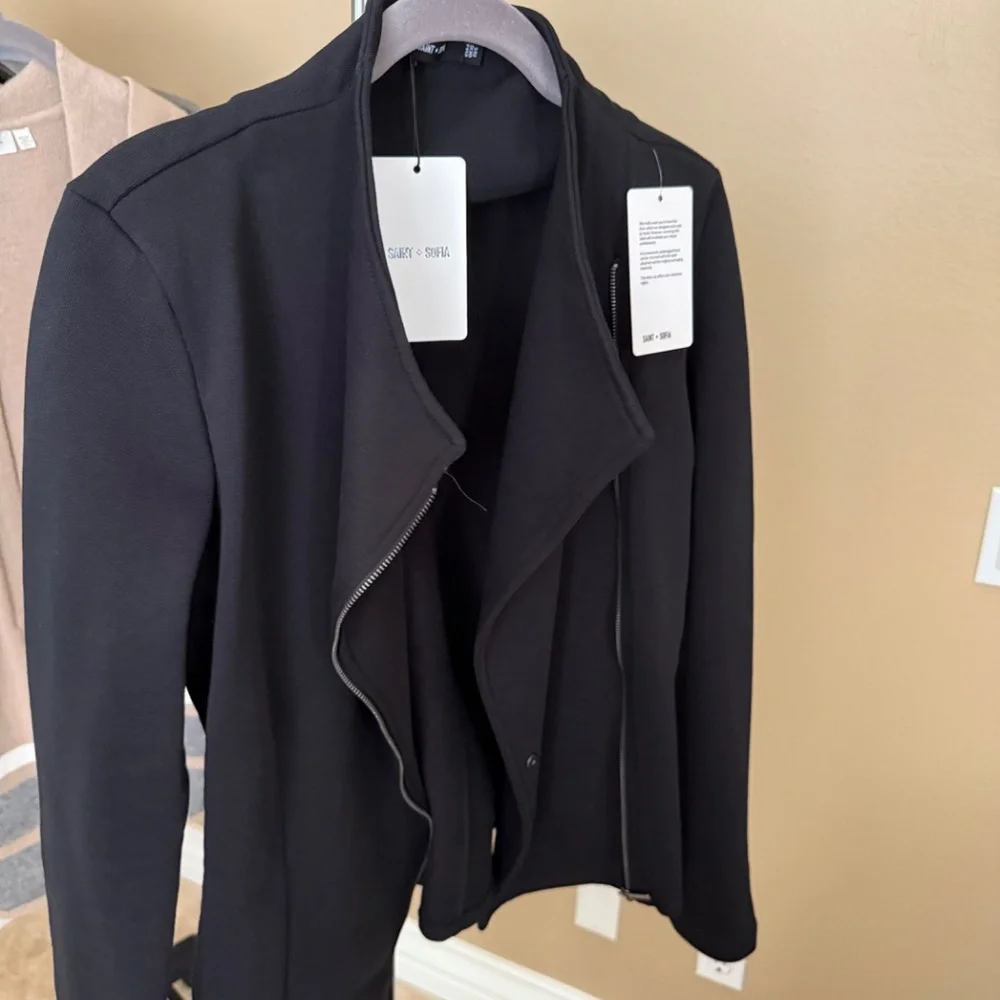 Jacket - Picture 4 of 6